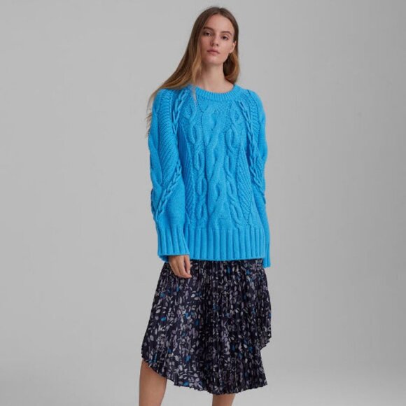 Club Monaco Women's Blue Cable knit crew oversized sweater Size XS EUC - Picture 1 of 9